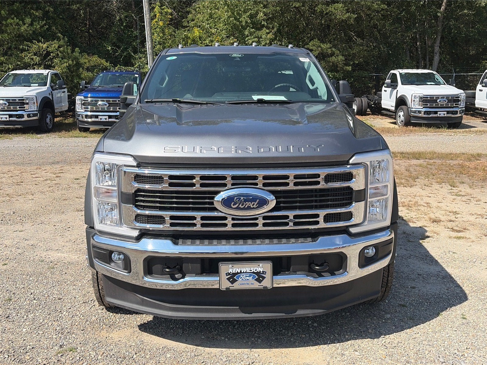 2025 Ford Super Duty F-550 DRW XL