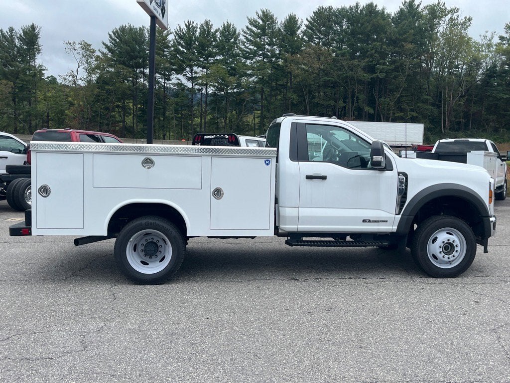 2024 Ford Super Duty F-550 DRW XL DRW