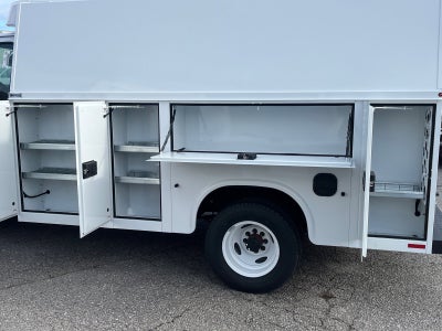 2026 Ford E-Series Cutaway Base Cutaway