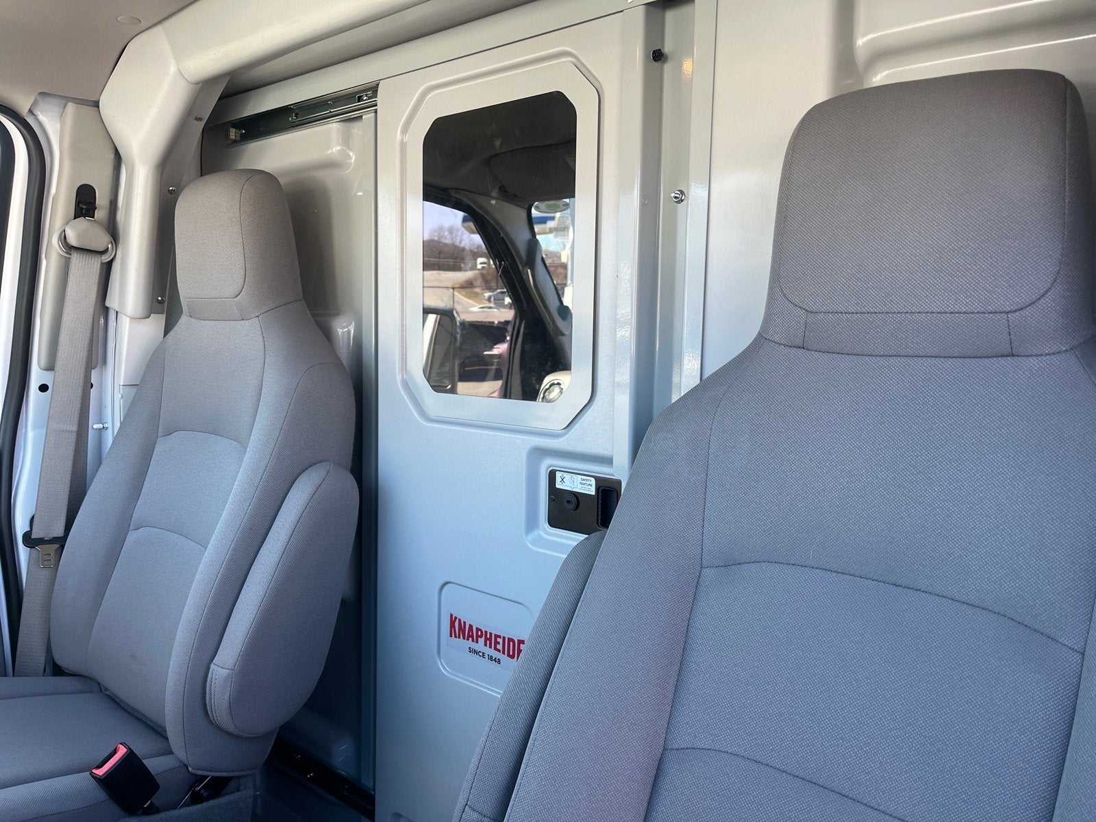 2026 Ford E-Series Cutaway E-350 SD