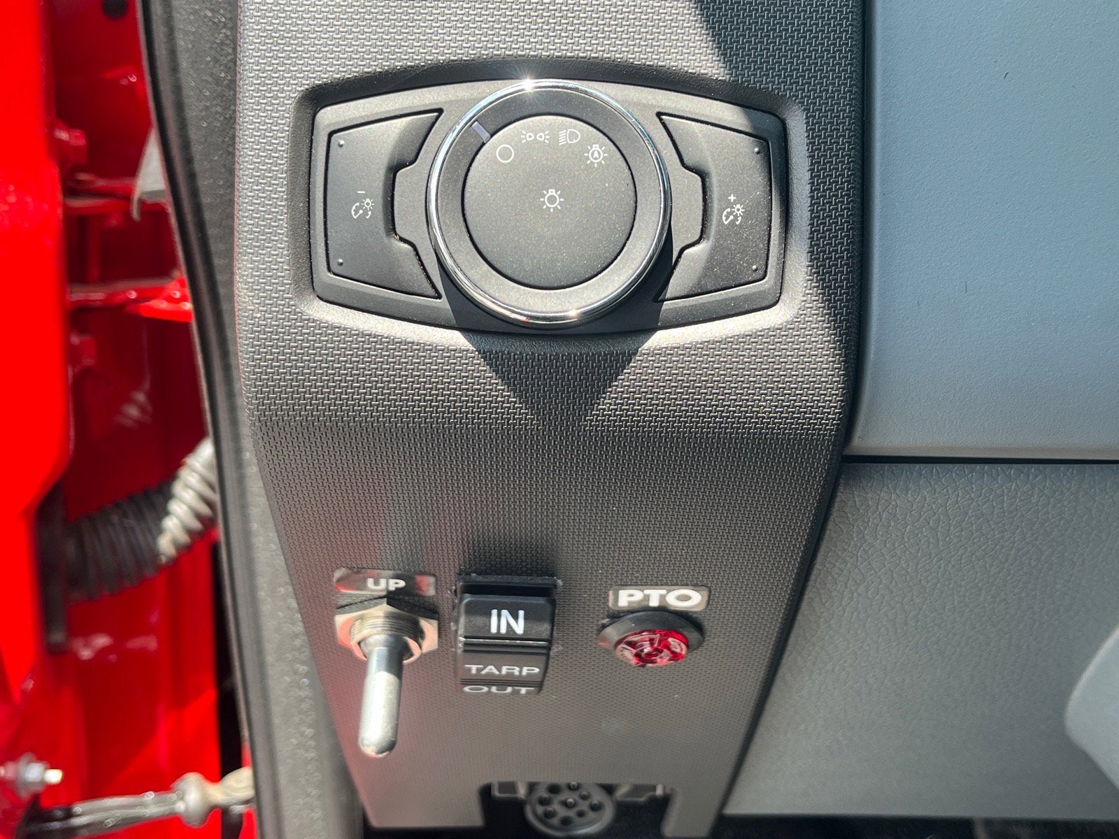 2026 Ford F-750SD Base