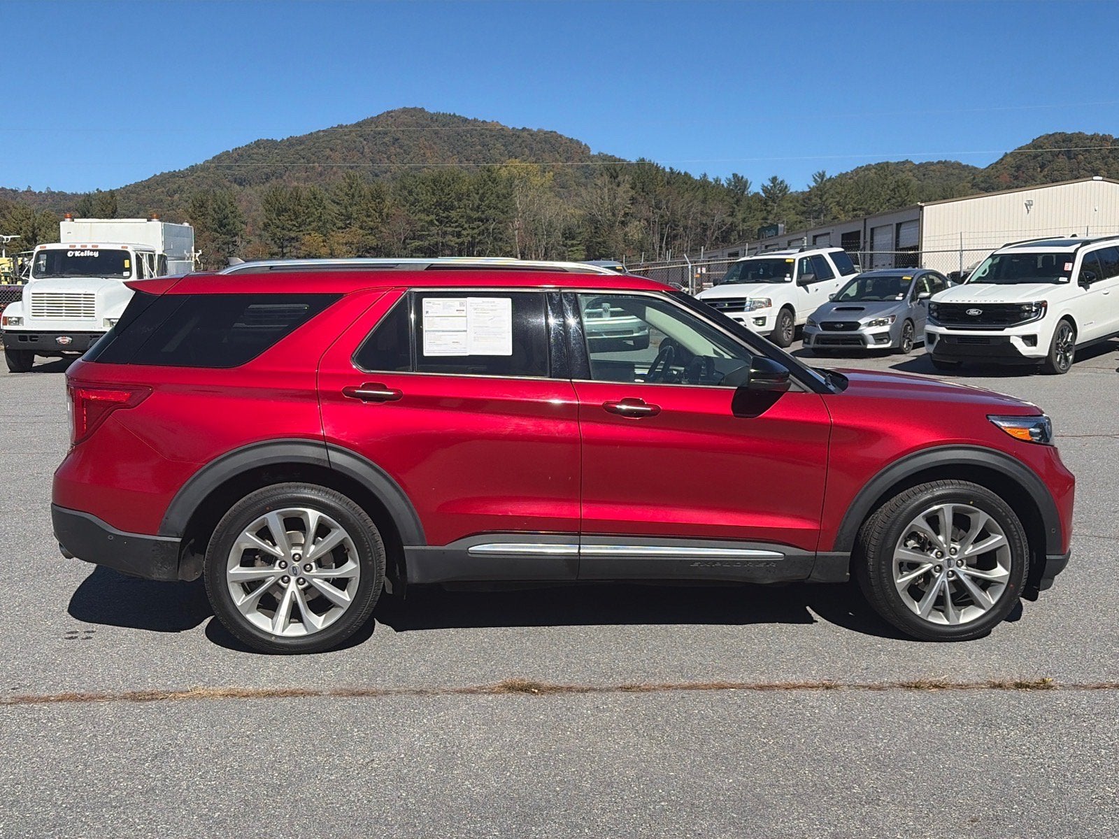 2021 Ford Explorer Platinum