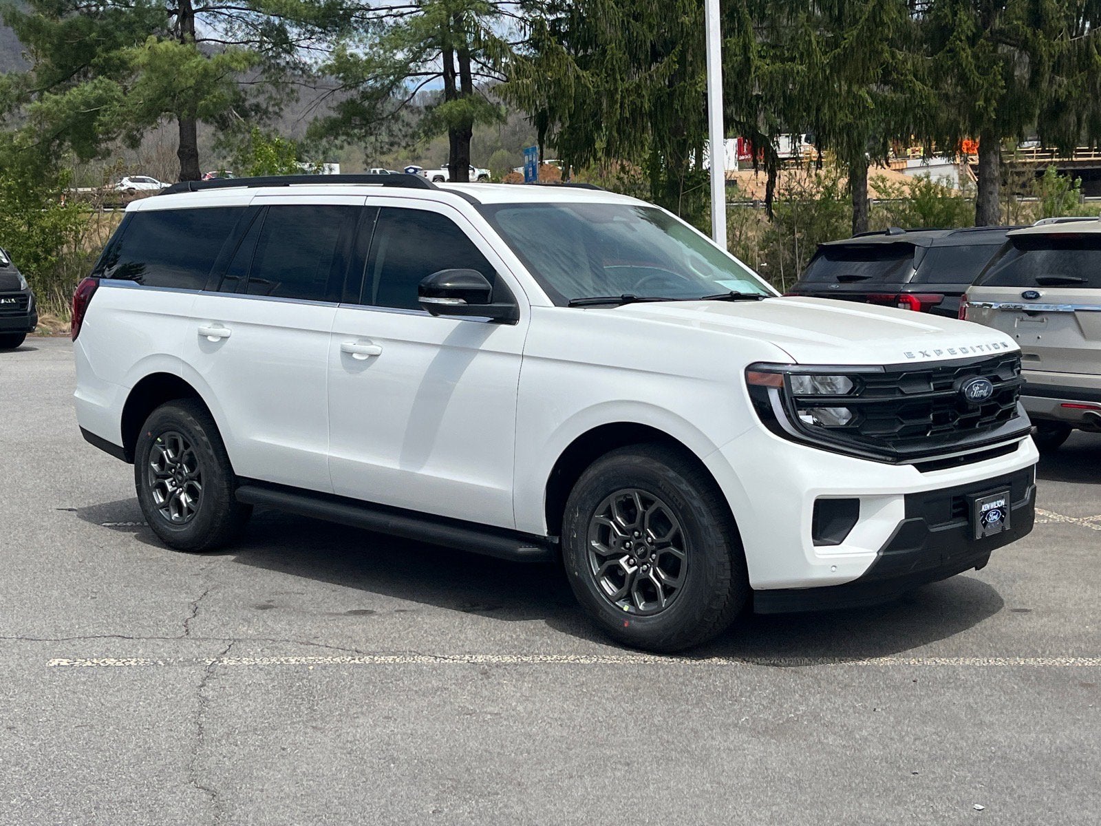 2026 Ford Expedition Active