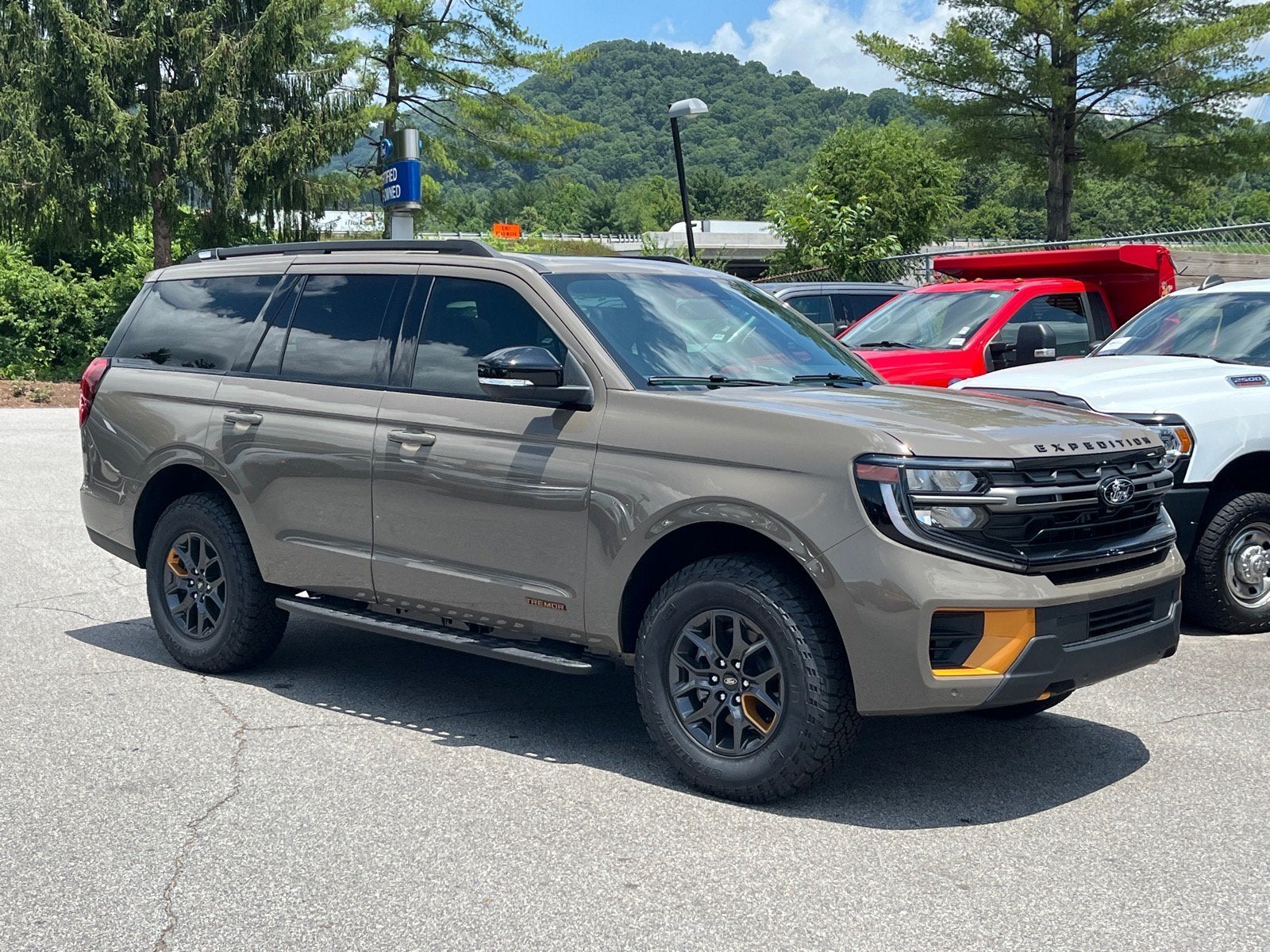 2026 Ford Expedition Tremor