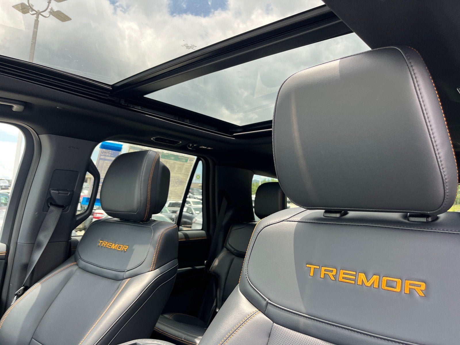 2026 Ford Expedition Tremor