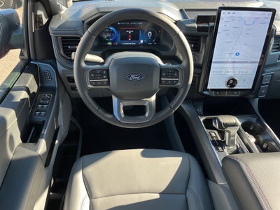 2025 Ford F-150 Lightning Flash