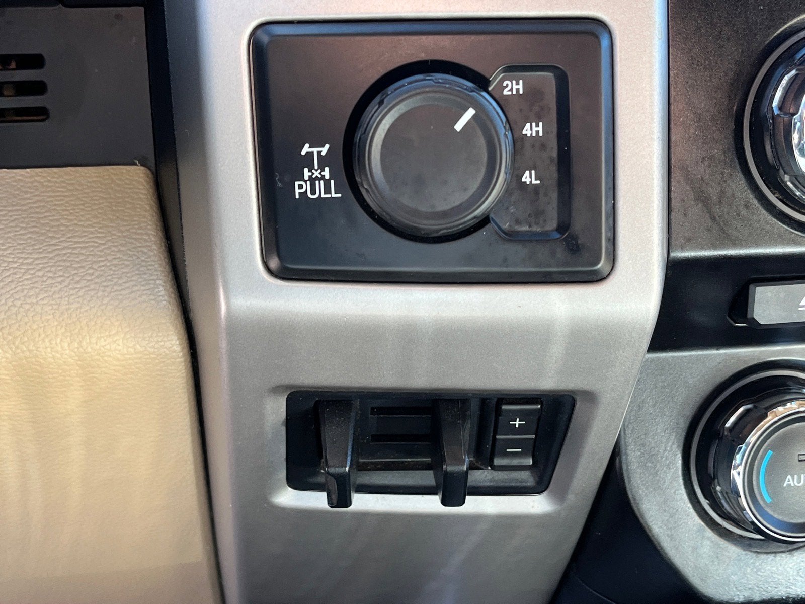 2017 Ford Super Duty F-250 SRW Lariat