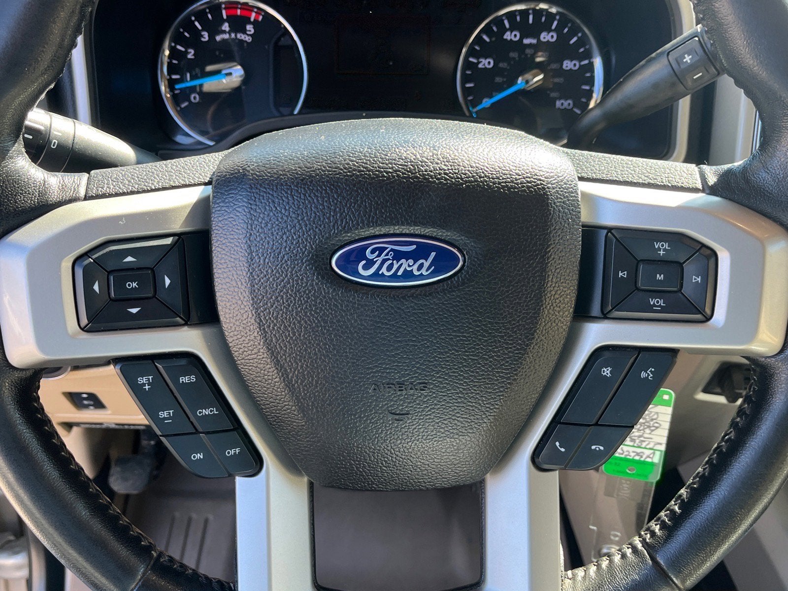 2017 Ford Super Duty F-250 SRW Lariat