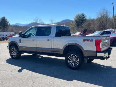 2017 Ford Super Duty F-250 SRW Lariat
