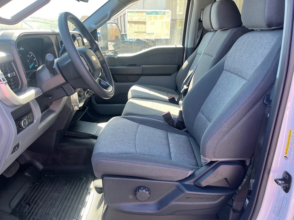 2025 Ford Super Duty F-250 SRW XL