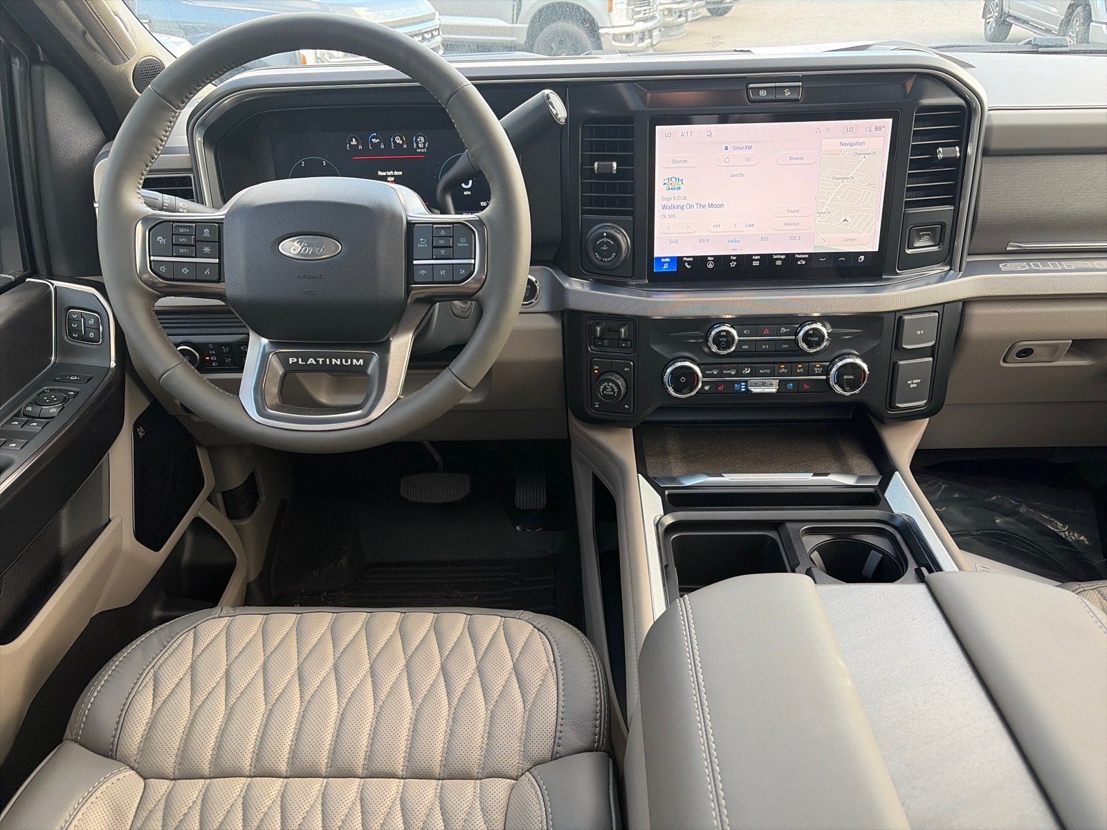 2027 Ford Super Duty F-250 SRW Platinum