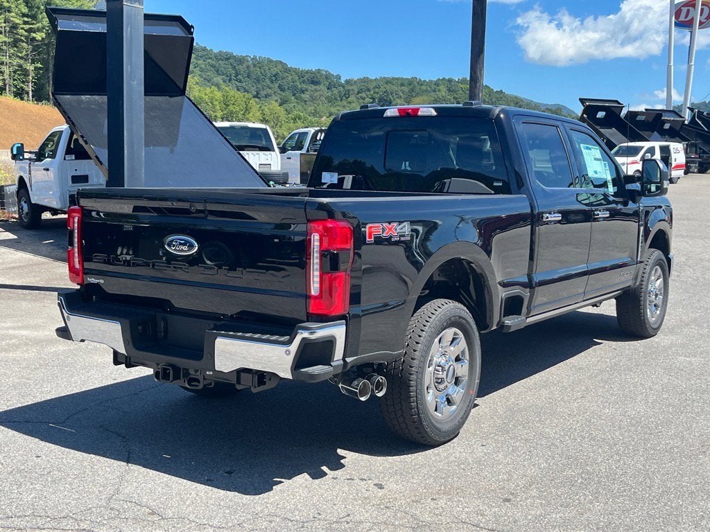 2025 Ford Super Duty F-250 SRW LARIAT