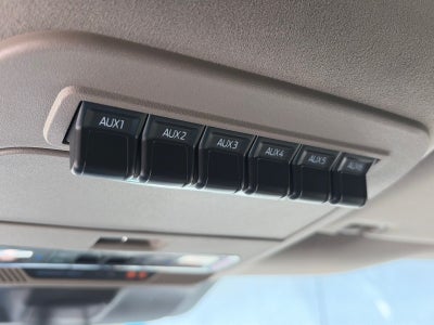 2026 Ford Super Duty F-350 SRW Platinum