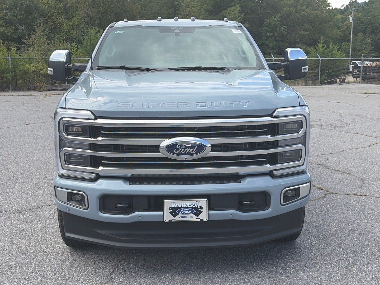 2026 Ford Super Duty F-350 SRW Platinum