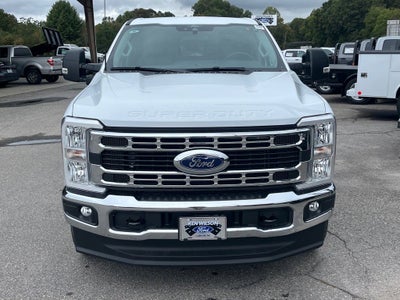 2026 Ford Super Duty F-350 SRW XLT