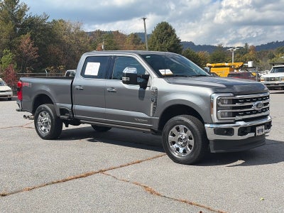 2025 Ford Super Duty F-350 SRW LARIAT