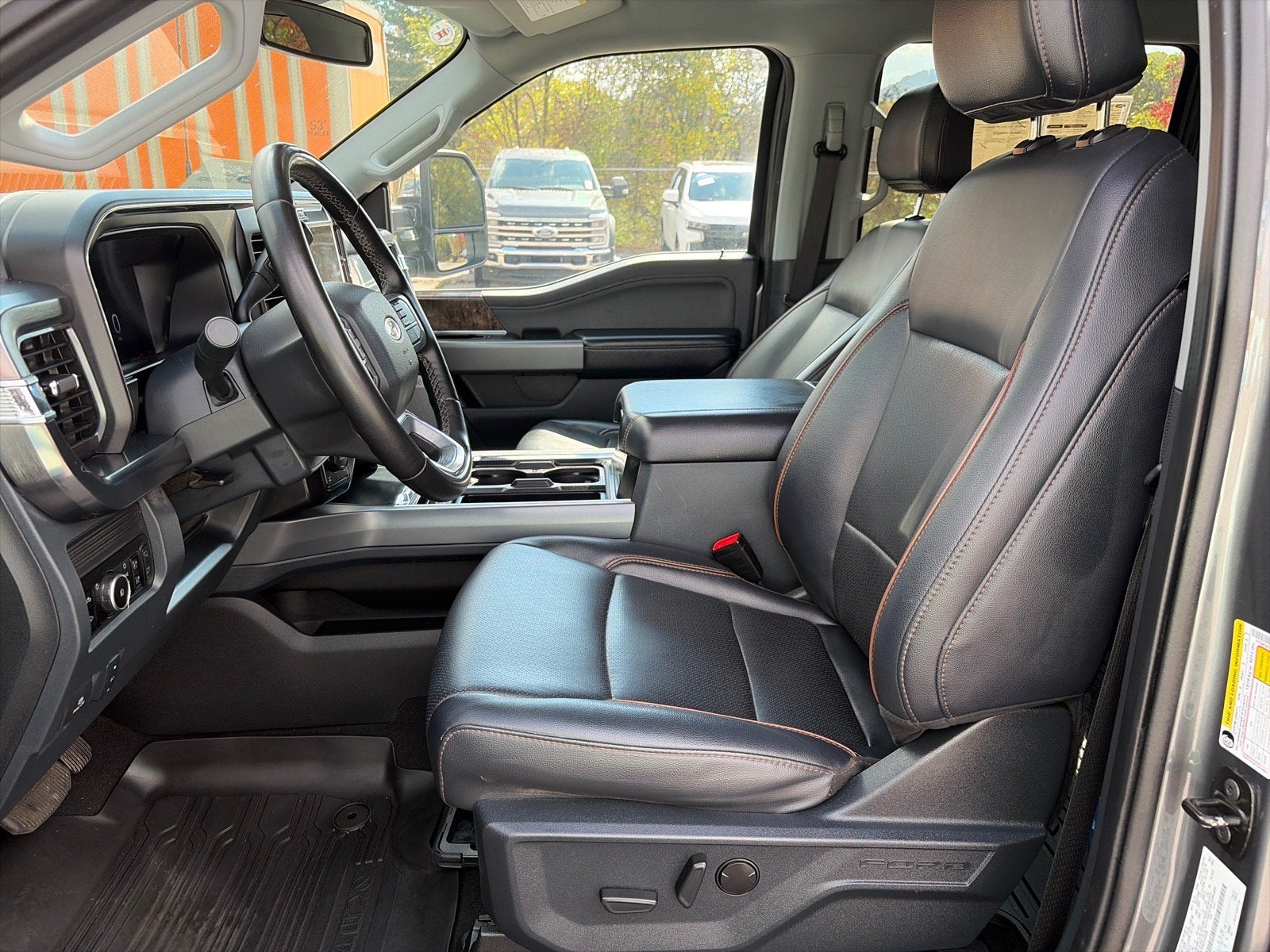 2025 Ford Super Duty F-350 SRW LARIAT