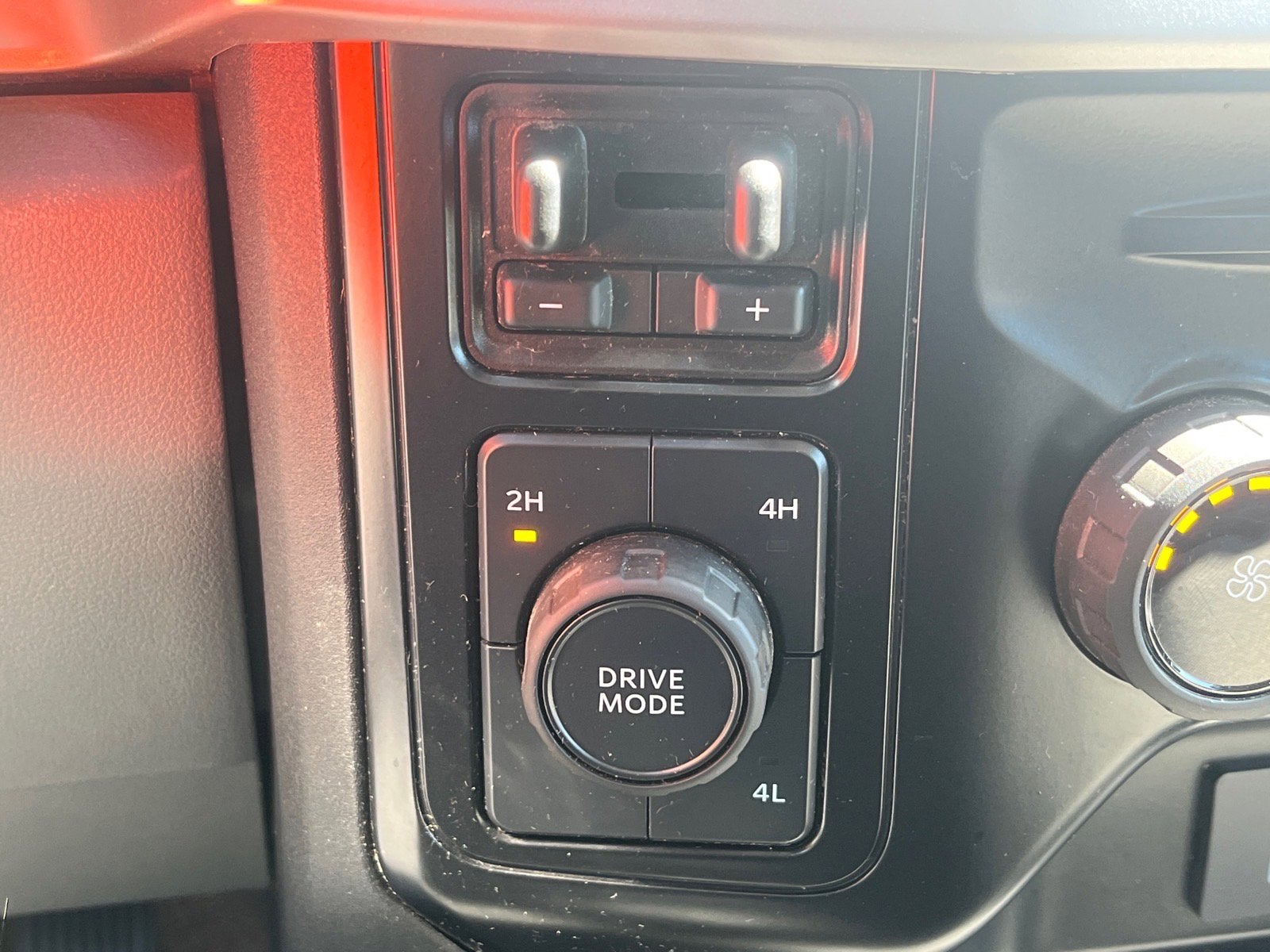 2024 Ford Super Duty F-350 DRW XL