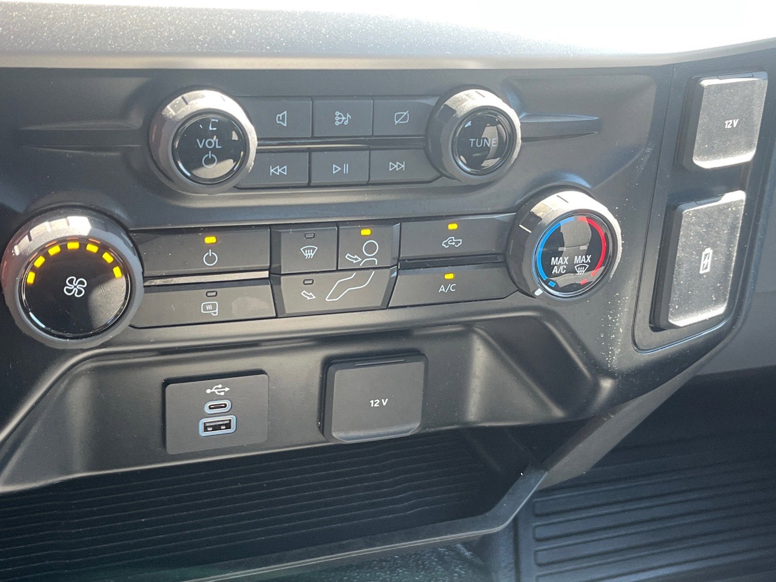 2024 Ford Super Duty F-350 DRW XL