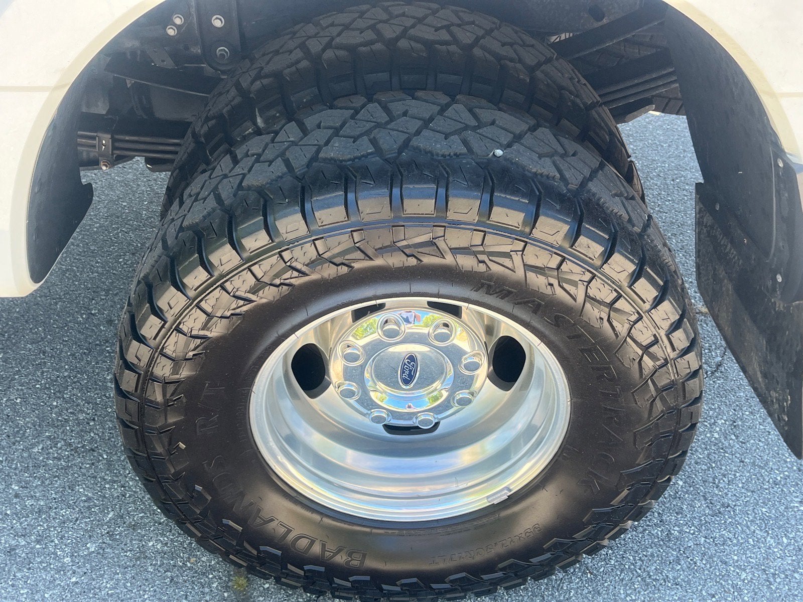2024 Ford Super Duty F-350 DRW XL