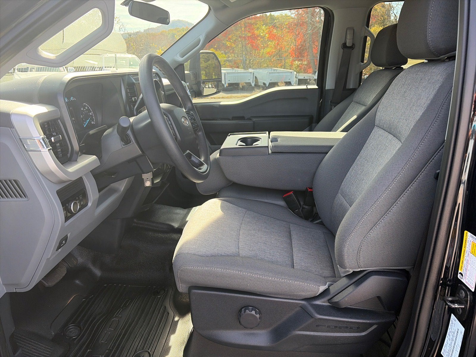 2025 Ford Super Duty F-350 DRW XL