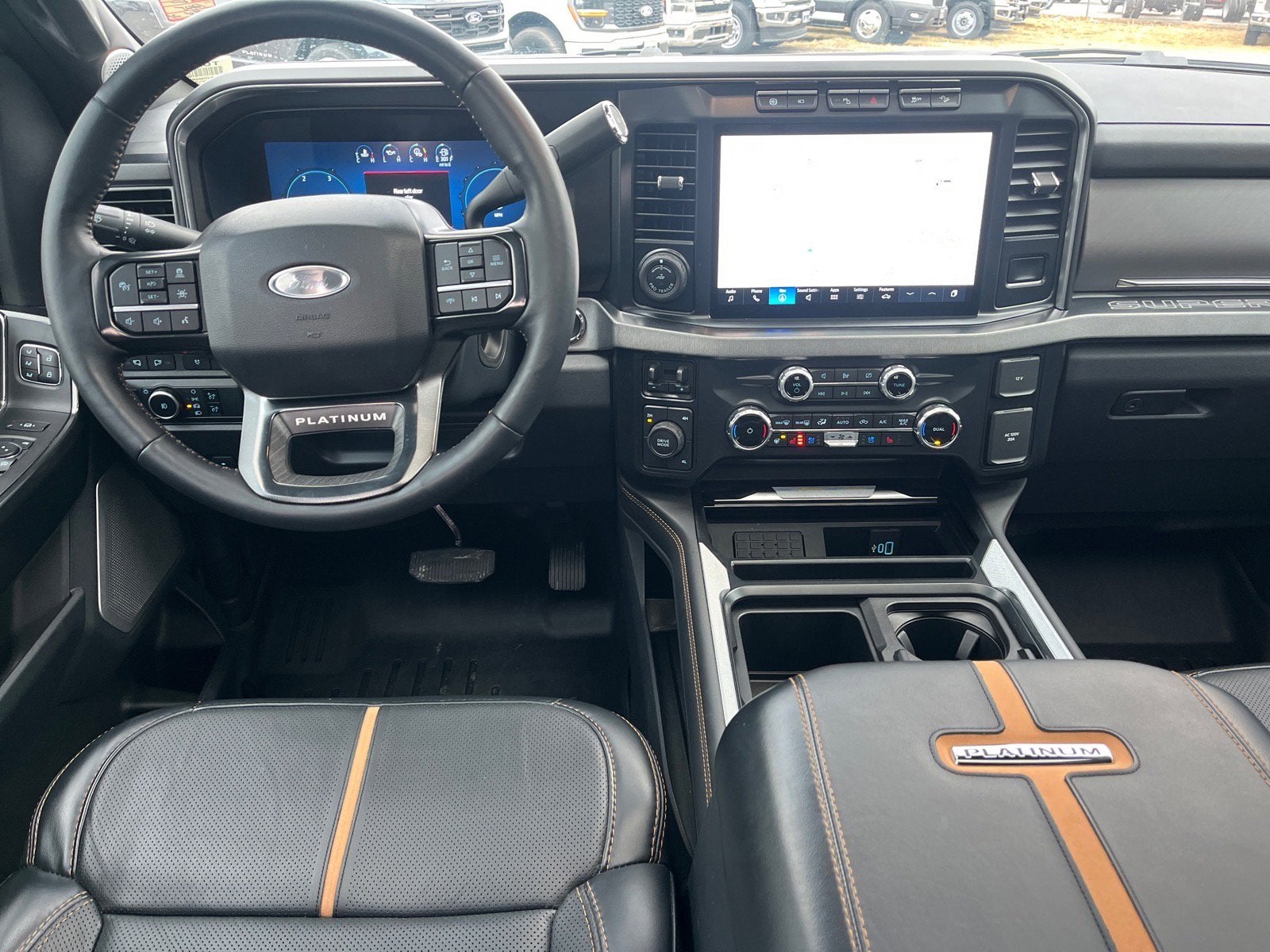 2024 Ford Super Duty F-450 DRW Platinum