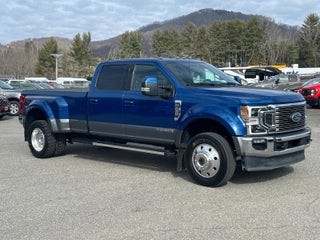 2022 Ford Super Duty F-450 DRW LARIAT