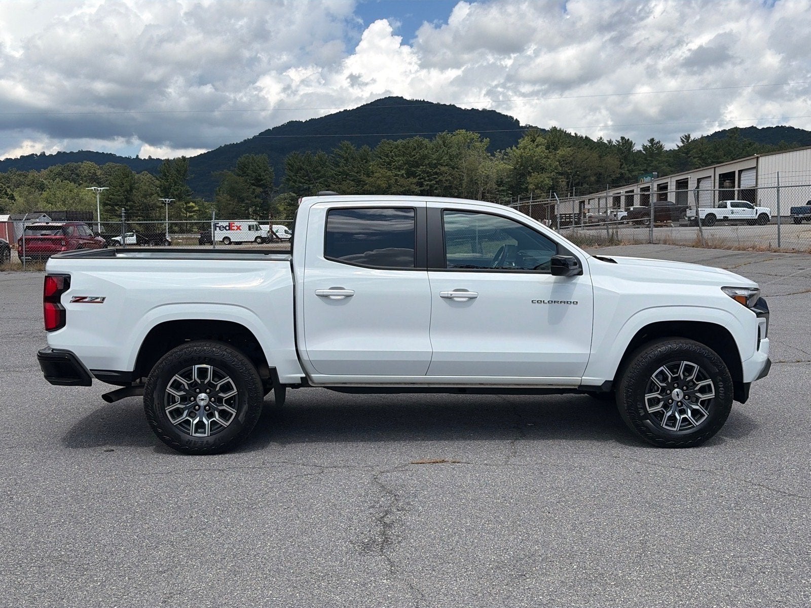 2024 Chevrolet Colorado 4WD Z71
