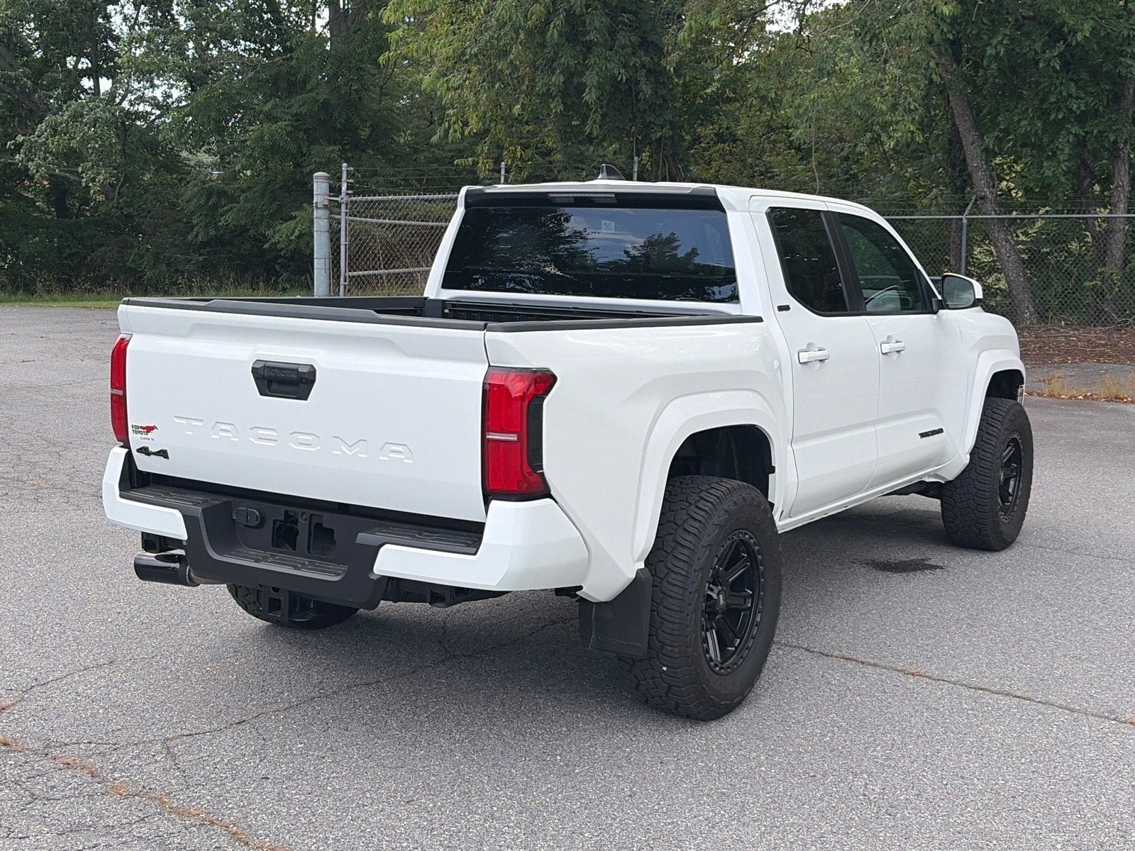 2026 Toyota Tacoma 4WD SR5