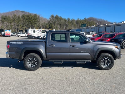 2022 Toyota Tacoma 4WD TRD Off Road