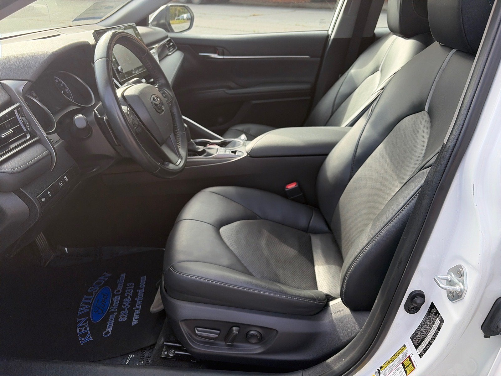 2022 Toyota Camry Hybrid XSE