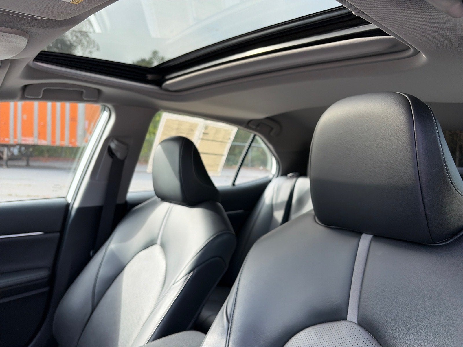 2022 Toyota Camry Hybrid XSE
