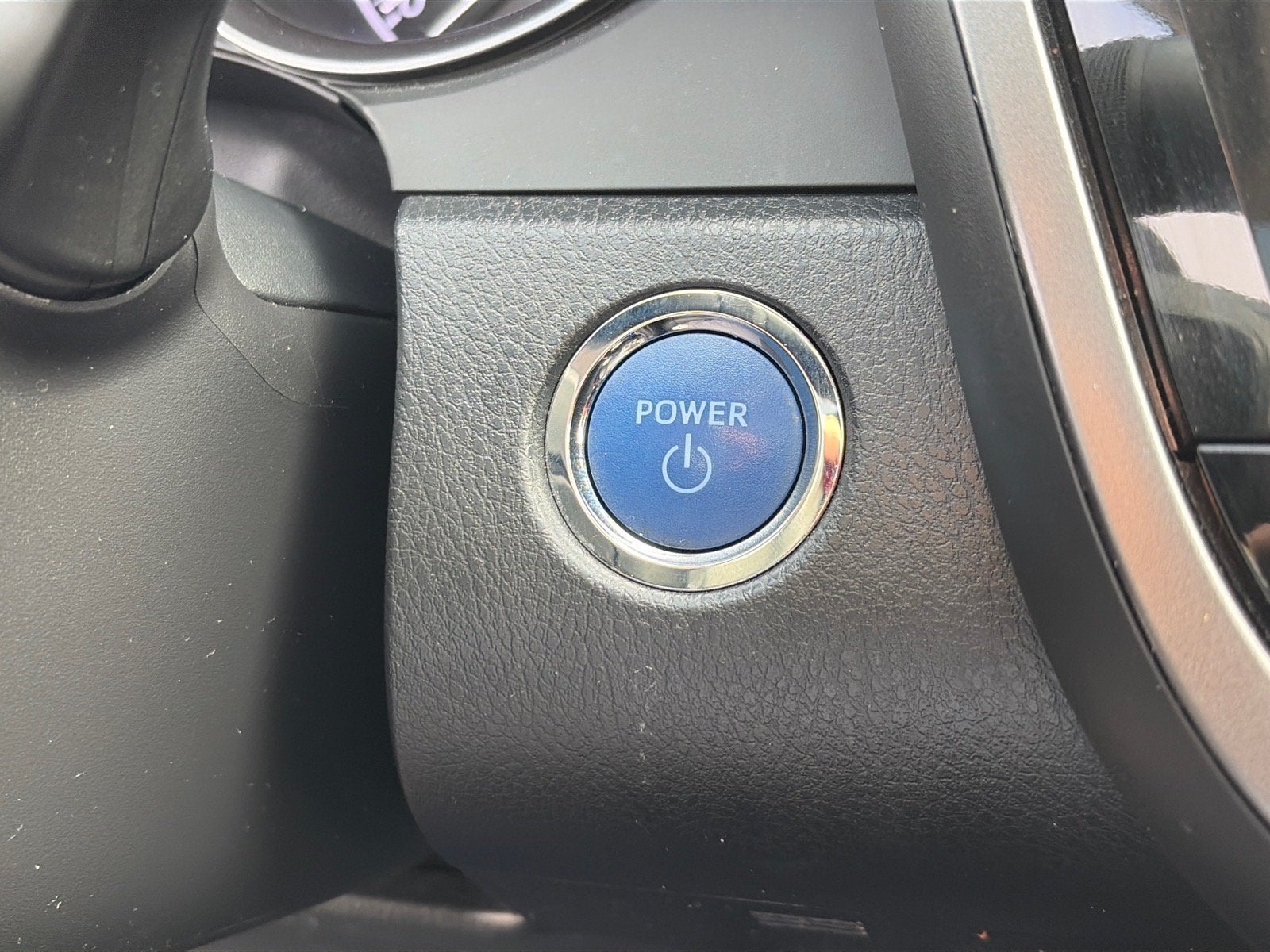 2022 Toyota Camry Hybrid XSE