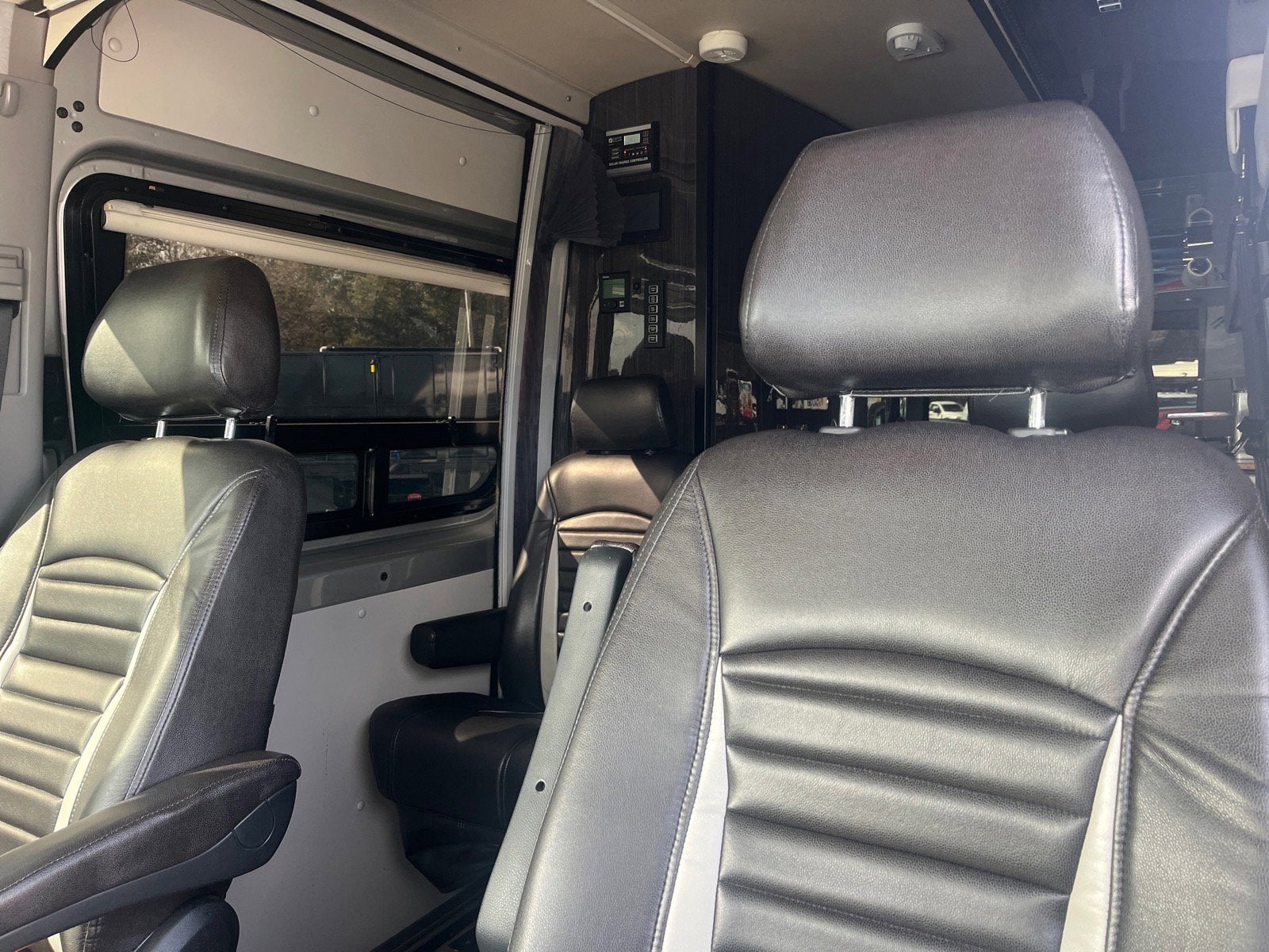 2016 Mercedes-Benz Sprinter Chassis-Cabs 3500