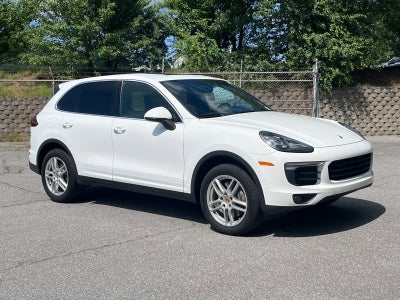 2016 Porsche Cayenne Base