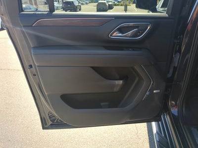 2024 Chevrolet Suburban LT
