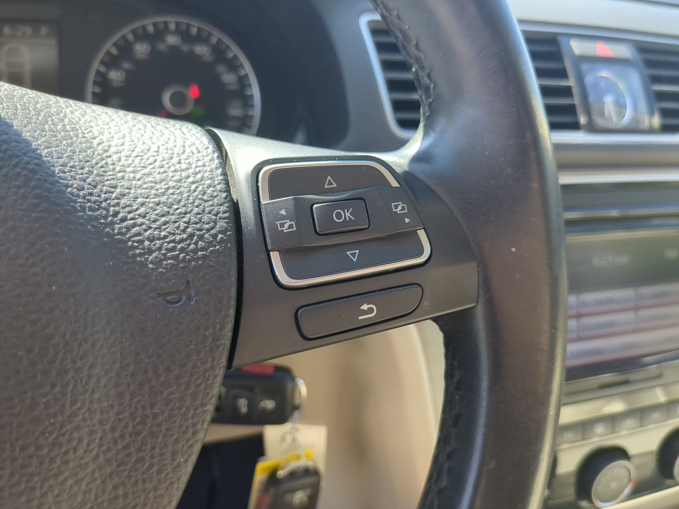 2015 Volkswagen Passat 2.0L TDI SE