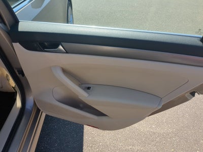2015 Volkswagen Passat 2.0L TDI SE