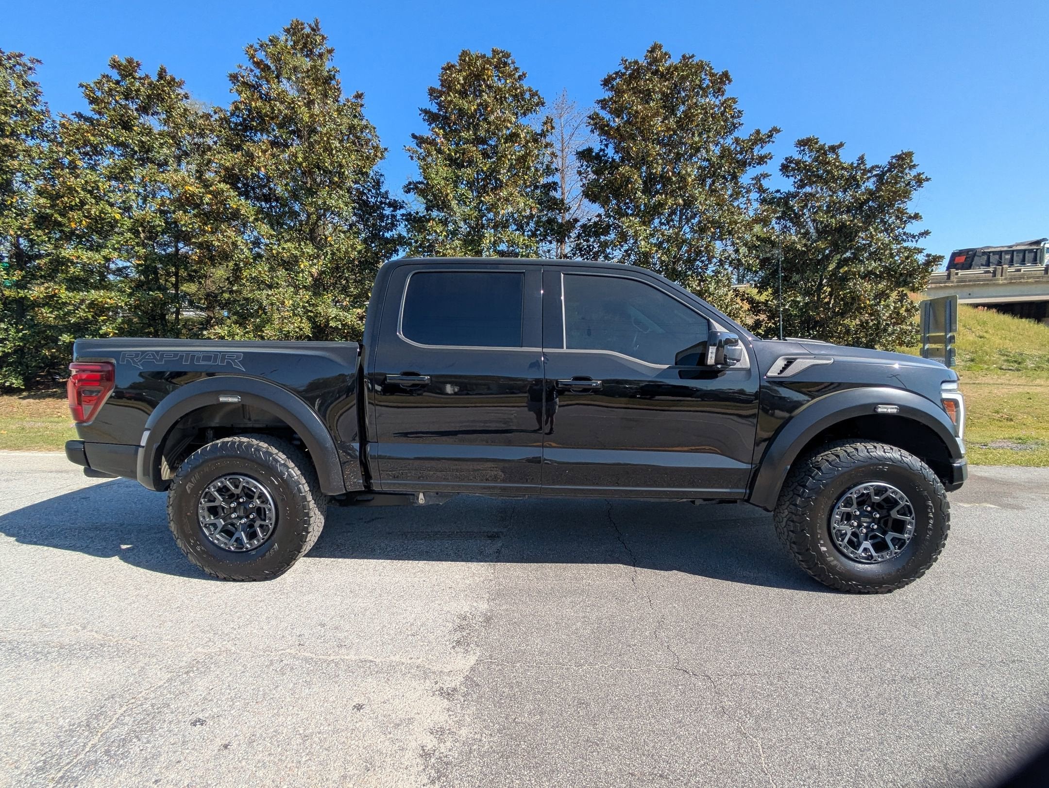 2024 Ford F-150 Raptor R