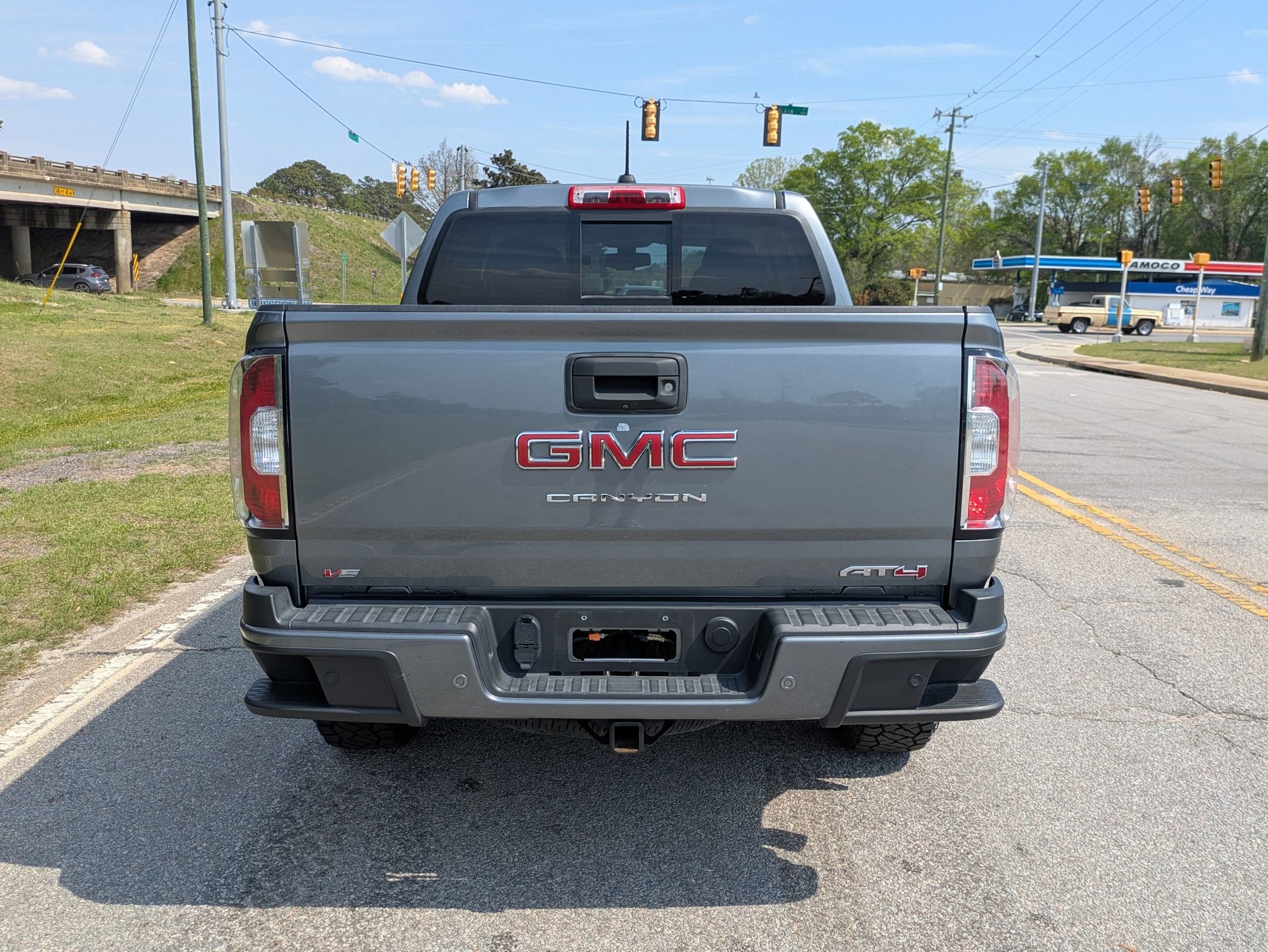 2022 GMC Canyon 4WD AT4 w/Leather