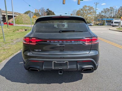2024 Porsche Macan T