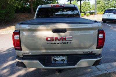 2024 GMC Canyon 4WD AT4