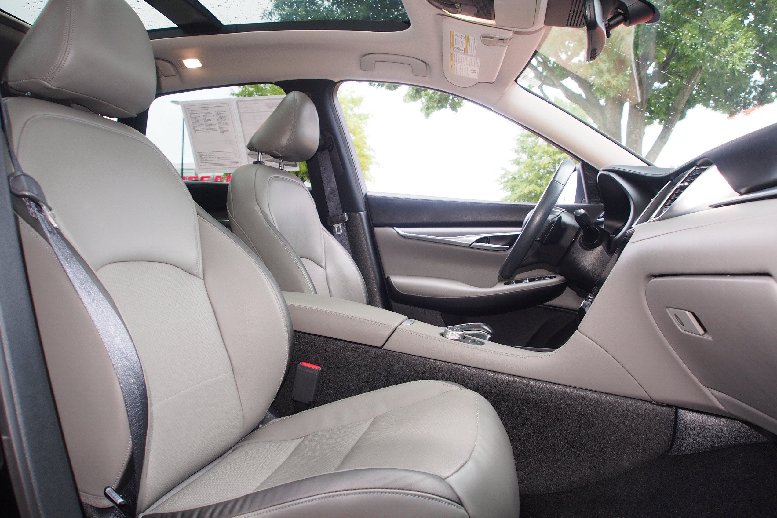 2023 INFINITI QX50 LUXE