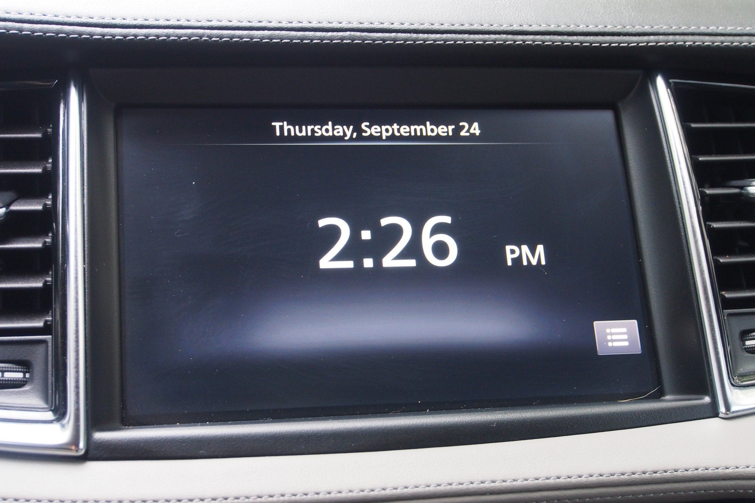 2023 INFINITI QX50 LUXE