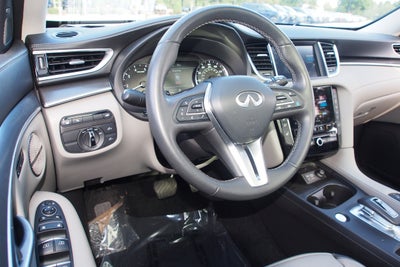 2025 INFINITI QX50 LUXE