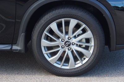 2025 INFINITI QX50 LUXE
