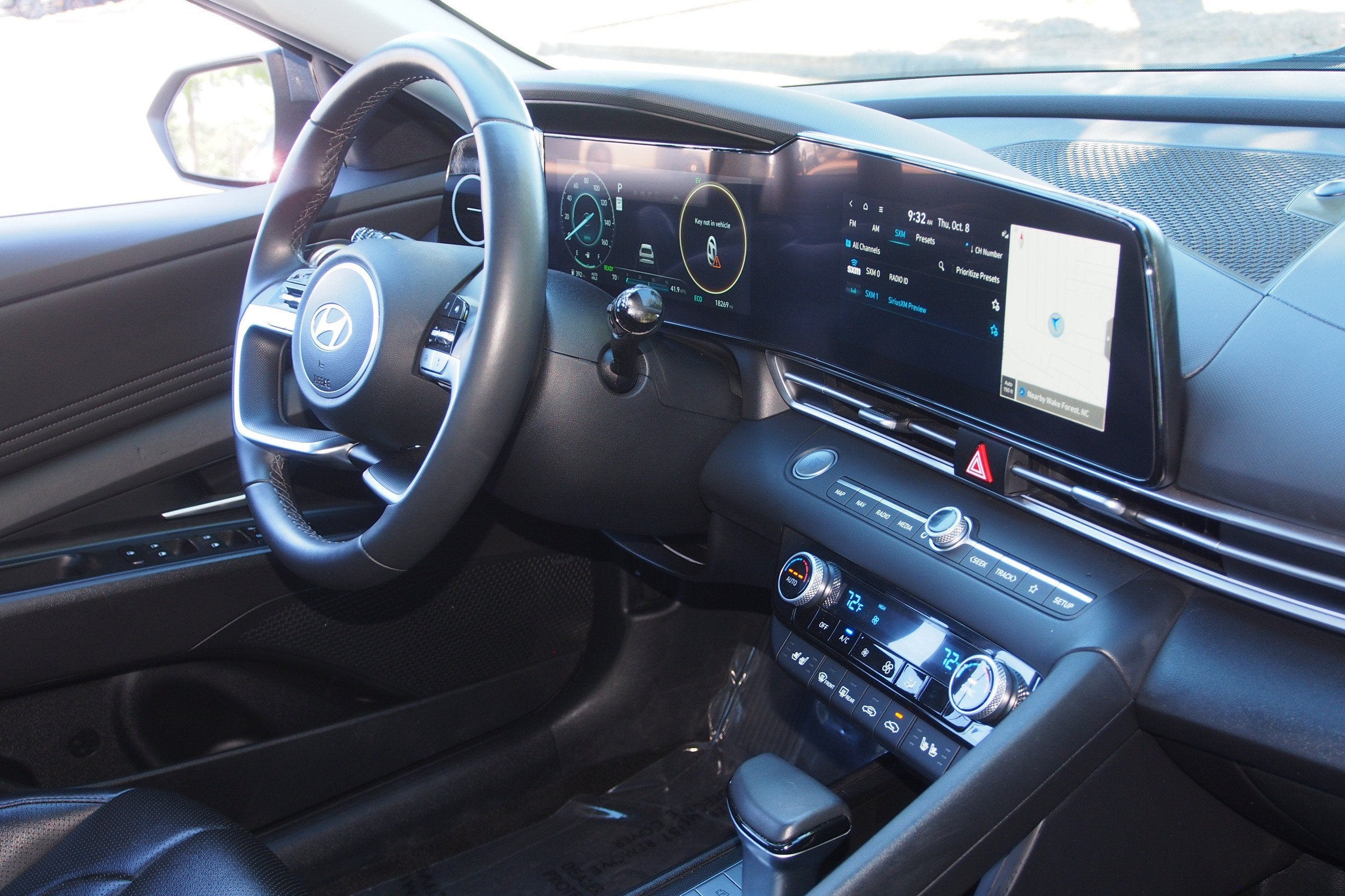 2024 Hyundai Elantra Hybrid Limited