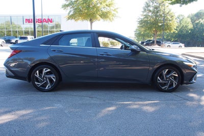 2024 Hyundai Elantra Hybrid Limited