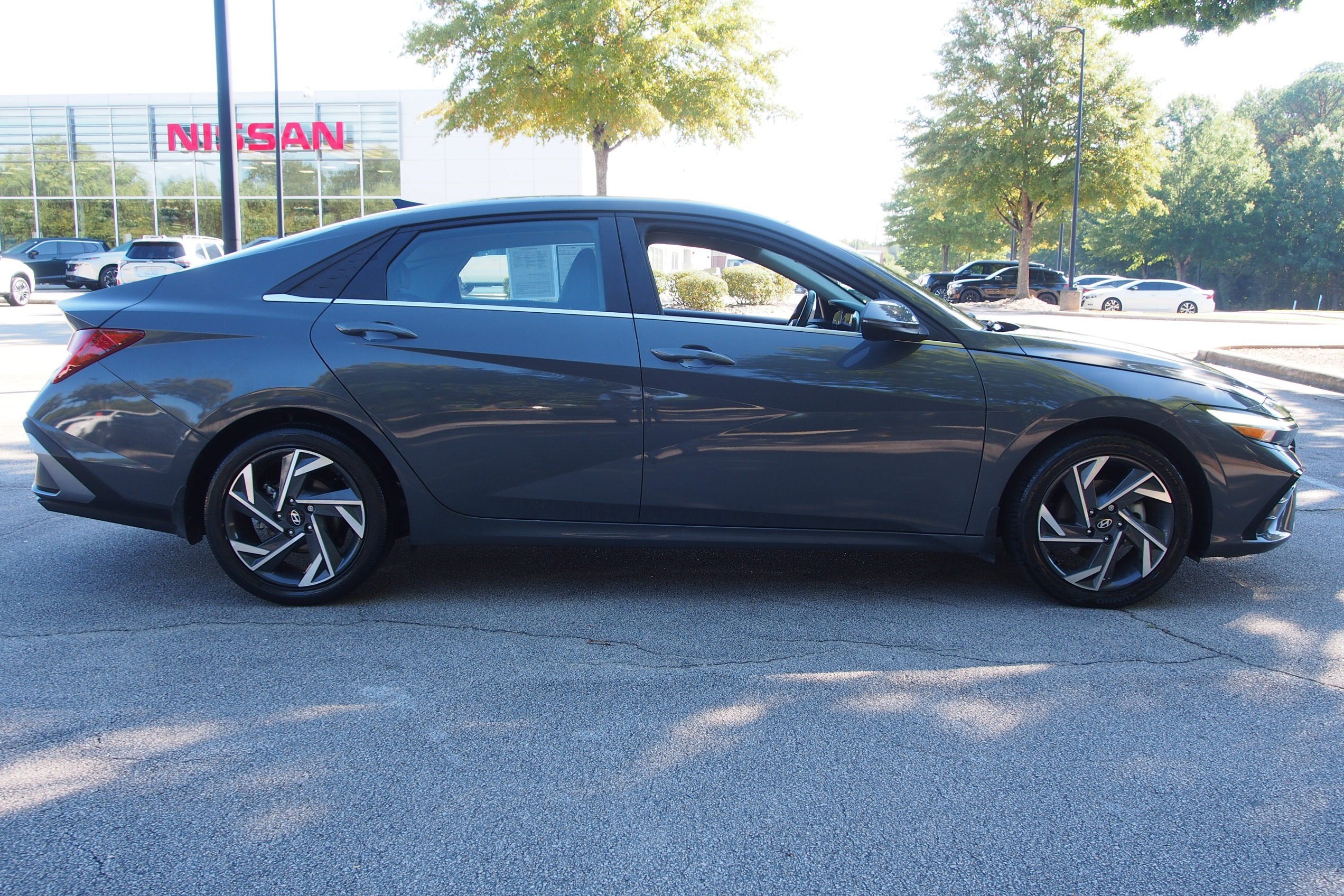 2024 Hyundai Elantra Hybrid Limited