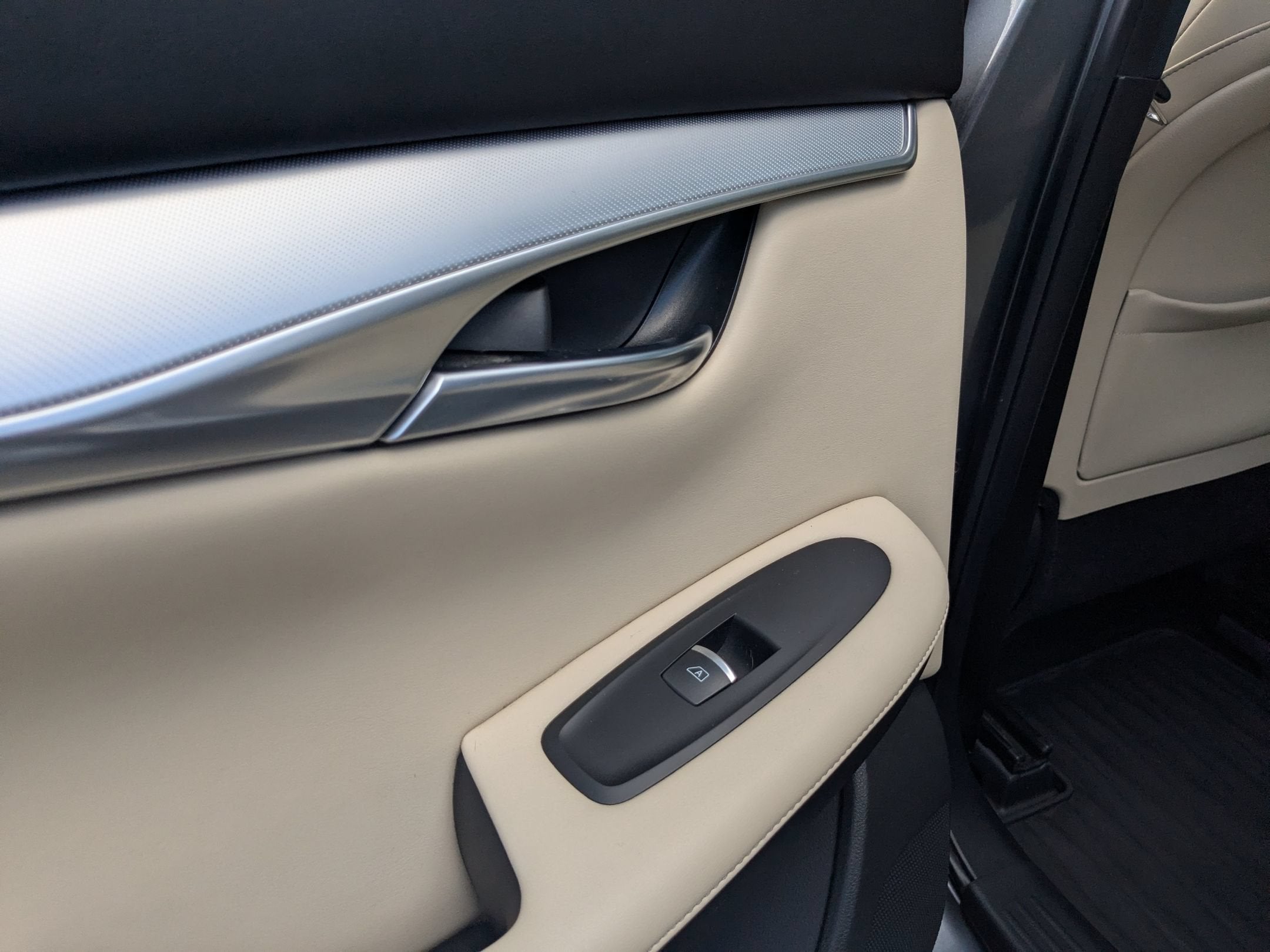 2019 INFINITI QX50 LUXE